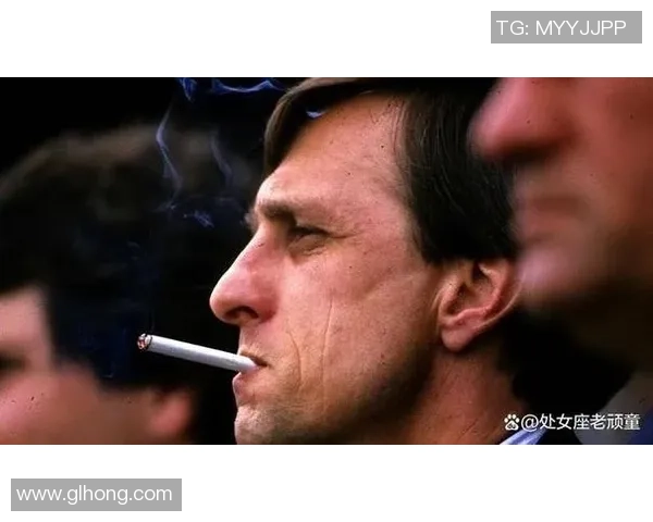 约翰·克鲁伊夫：足球革命的先知与巴萨崛起的灵魂人物